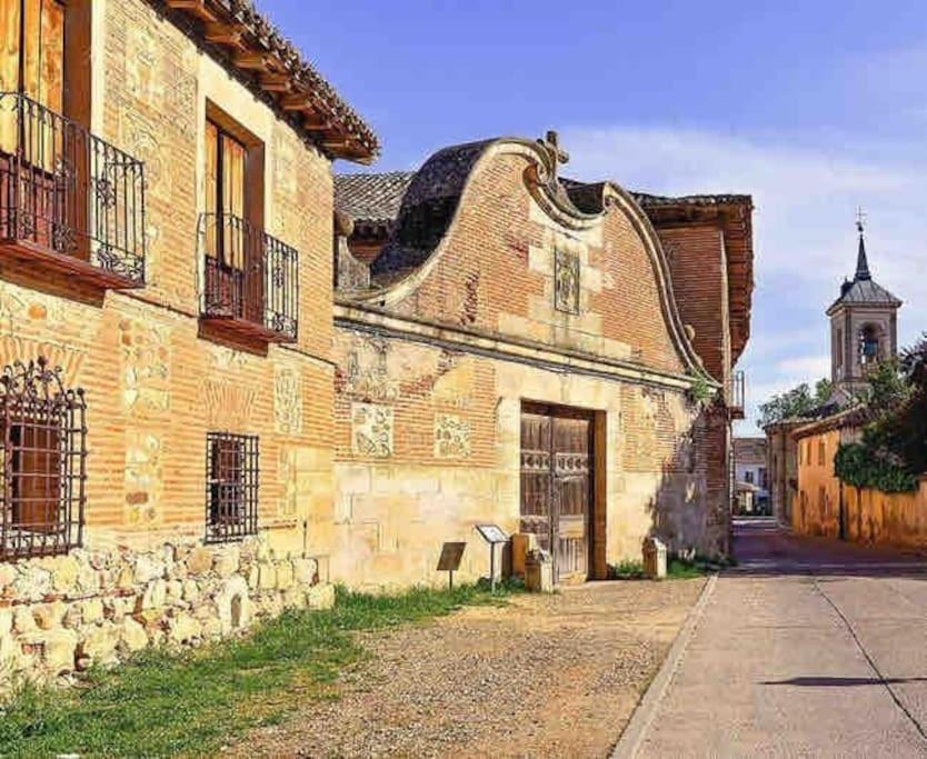 Eco Alojamiento La Cartuja De Talamanca Talamanca de Jarama Exterior foto