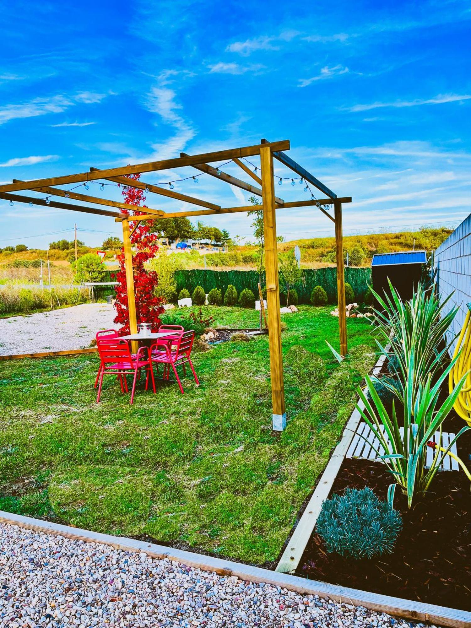 Eco Alojamiento La Cartuja De Talamanca Talamanca de Jarama Exterior foto